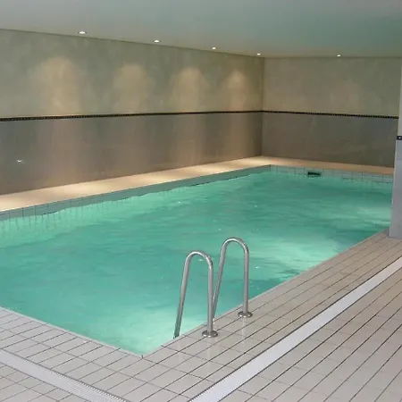公寓 Appartementhaus Onyx - Zentrale, Ruhige Lage - Neu Renoviert - Mit Hallenbad - 600 Schritte Vom Bahnhof
